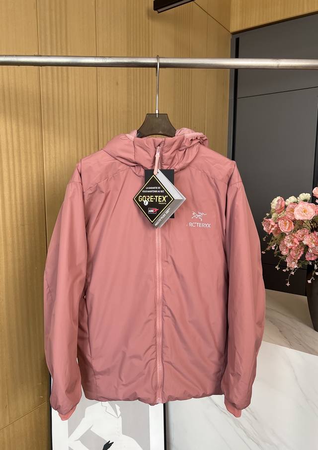 Arcteryx Atom Ar Hoody 始祖鸟 秋冬新款 纯色运动连帽棉服、Corelofttm合成材料保暖强韧、轻便耐久的防风面料、可调节下摆抽绳可防止