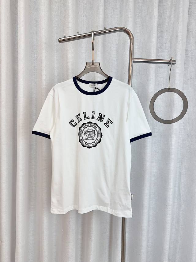 Cel**新款植绒徽标logo T-Shirt 定制纯棉面料 克重高 质感好 手感软糯 柔软舒适 采用植绒徽标logo点缀 图案个性 活力减龄 人手必备单品 最