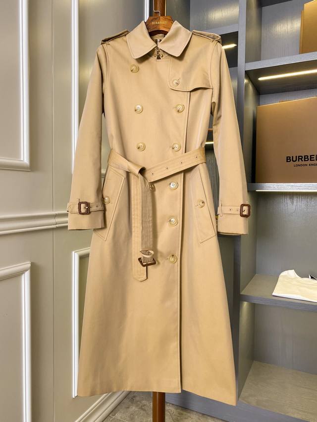 Burberry 肯辛顿版型-23早秋最新款！Heritage Trench长款风衣 Bur王牌尖货，镇店之宝 能传承几代的经典风衣，最顶级的原厂原面料，市场最